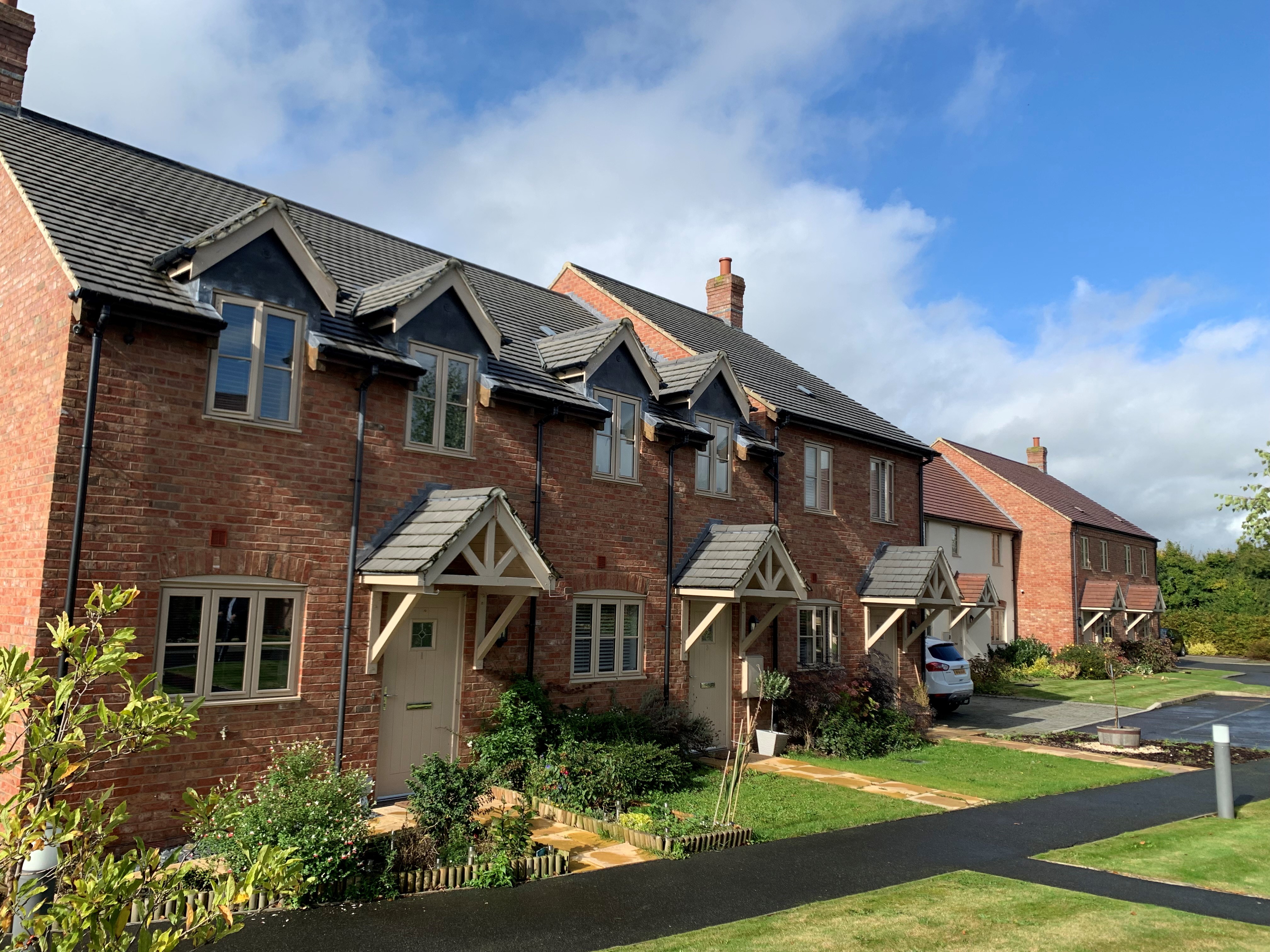 WRHA-Broom-Warwickshire